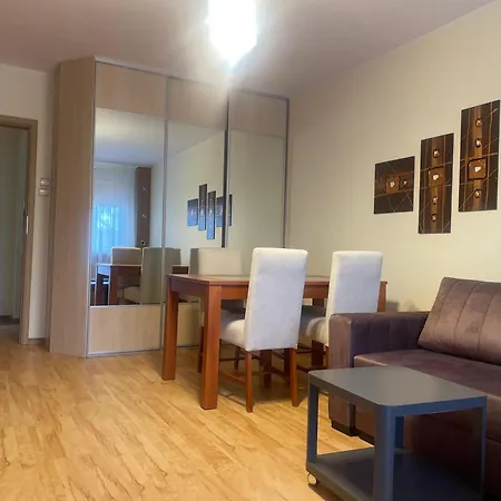 Lejlighed Komfortowe Mieszkanie Blisko Plazy
