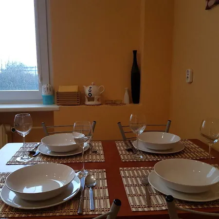 Komfortowe Mieszkanie Blisko Plazy *